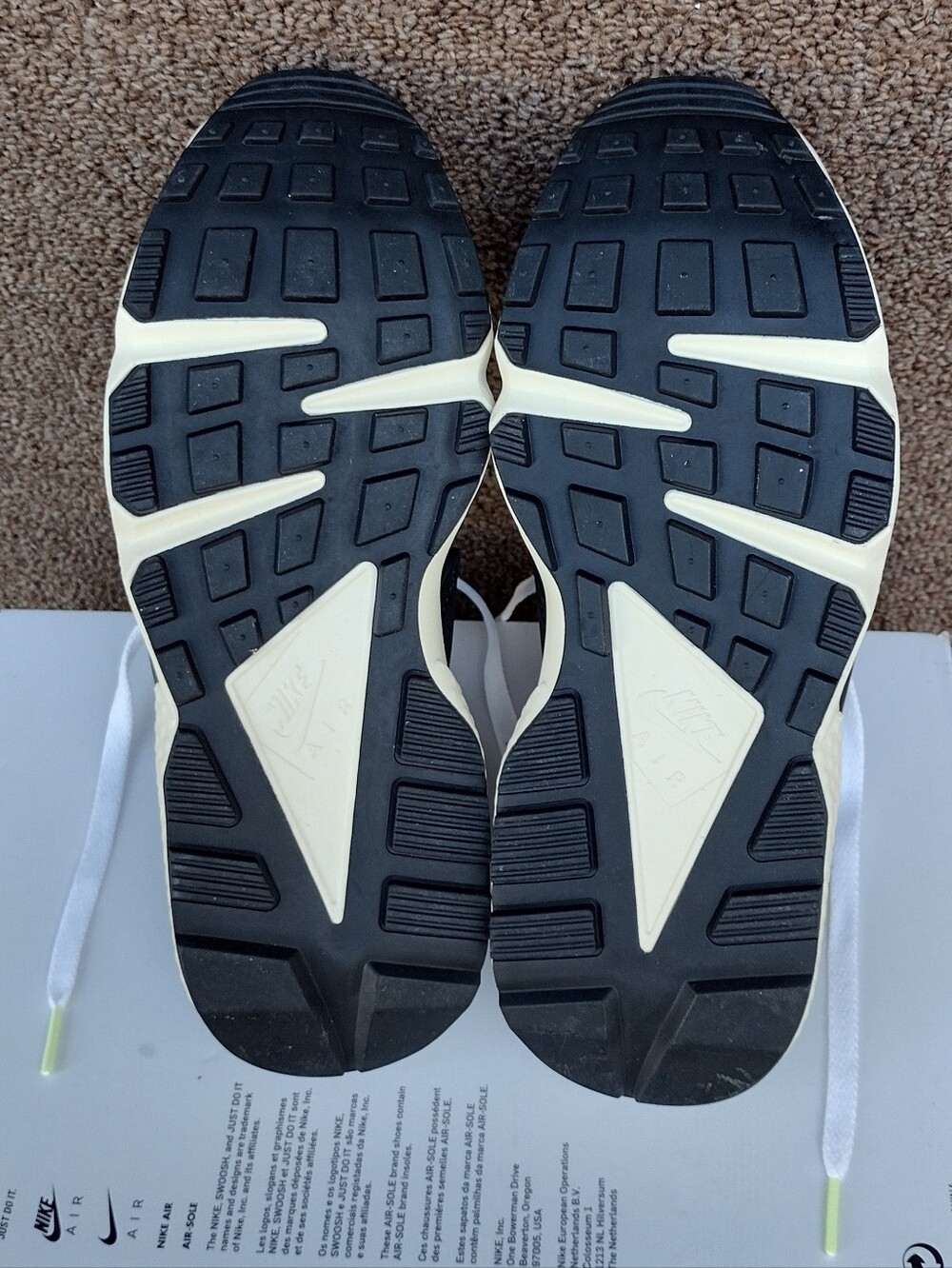 Nike Nike Air Huarache SE Multi Color / White Phantom DX3264-902 Women's Size 8 - Picture 8 of 8